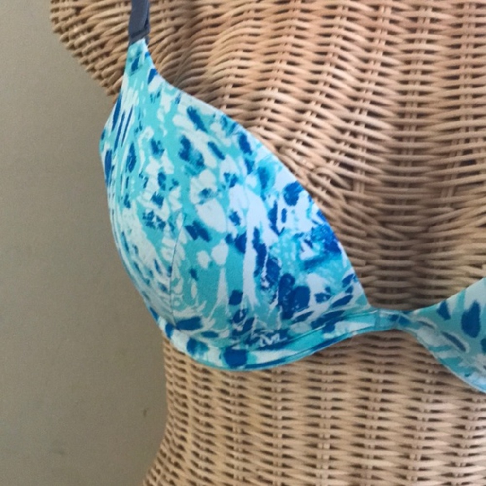 Ambrielle bra‎ 36A ❤️ - Picture 2 of 5
